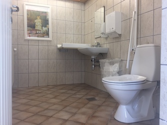 Verdenskortet v Klejtrup Sø - Toiletfaciliteter i Sørensminde