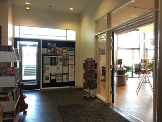 Kirke Hyllinge Bibliotek - 1. Betjent åbningstid
