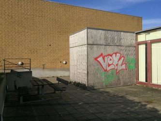 Firkløverskolen - 2. Faglokalet til musik og adgang til hallen