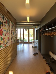 Firkløverskolen - 2. Faglokalet til musik og adgang til hallen