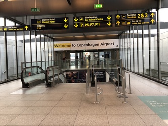 Københavns Lufthavn - Ankomst til lufthavnen via metro