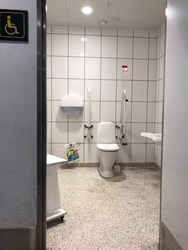 Københavns Lufthavn - Terminal 2 - Toiletter ved meetingpoint
