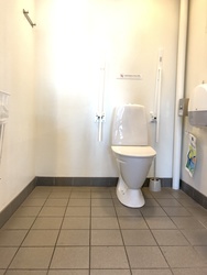 Københavns Lufthavn - Toilet (efter security) ved gate C34