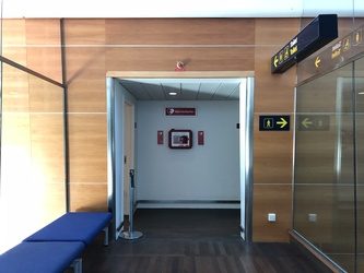 Københavns Lufthavn - Toilet (efter security) ved gate D101