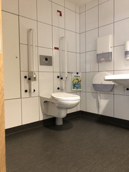 Københavns Lufthavn - Toilet (efter security) ved Caviar House