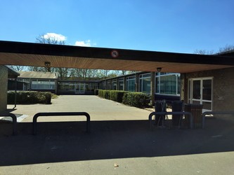 Vestervangskolen - 1. Bygning A, B, C, D, E og F - Klasse- og faglokaler
