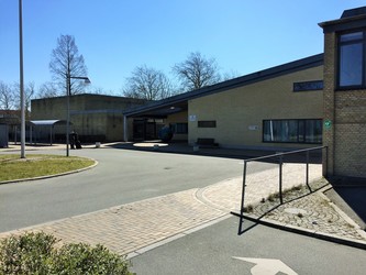 Vestervangskolen - 3. Bygning H - Administration og skolebibliotek