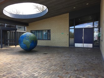 Vestervangskolen - 3. Bygning H - Administration og skolebibliotek