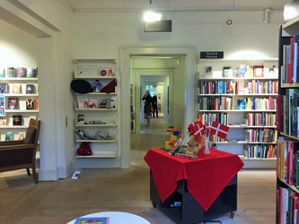 Hornslet Bibliotek og Borgerservice - 1. Bibliotek