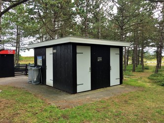 Off. toilet ved Boeslum Strand