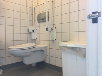 Off. toilet på Kaløtorvet