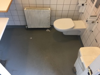 Off. toilet på Kaløtorvet