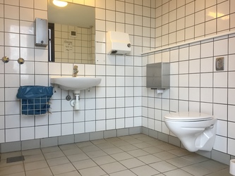 Off. toilet ved Brohus Skødshoved