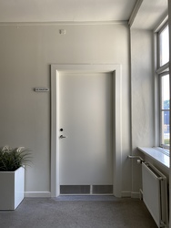 Lille Værløse Skole - Jonstrup Gl. Seminarium - Indskoling 0 - 2 klasse - Handicaptoilet
