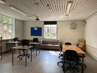 Egeskolen - Bygning 2 - Indgang E