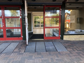 Kratbjergskolen afd Ravnsholt -  Hovedbygningen