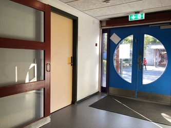 Kratbjergskolen afd Ravnsholt -  Hovedbygningen