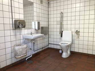 Toilet i Sansehaven i Fælledparken