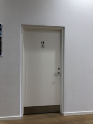 Severin - Toilet ved "Bæltet" (stueplan)